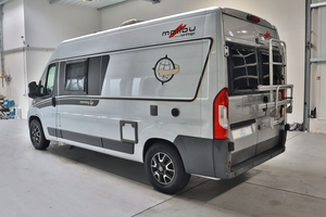 Auto Thago Mali Bu Charming 600 DB Automático Usado 2015 Origen EE. UU. Autonomía 501-600 km Motor 100-150 kW Batería 90-110 kWh - Product Image 6