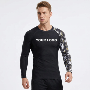 Ensemble de vêtements de combat MMA personnalisés pour hommes, rashguard BJJ et short de combat, imprimé par sublimation, vêtements d'entraînement de grappling sans kimono - Product Image 1