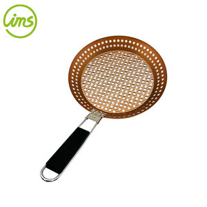 Sartén redonda para asar barbacoa con logotipo personalizado con mango extraíble - Product Image 1