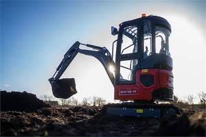 Mini-excavatrice diesel Perkins de 2 tonnes, équipement de construction de base avec moteur et boîte de vitesses - Product Image 3