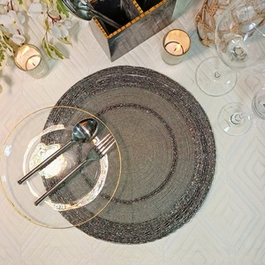 Tapete de mesa con cuentas hecho a mano de aspecto real, tapete decorativo con cuentas para mesa de restaurante de Hotel y artículo de uso dotado - Product Image 1