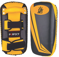 Tapis d'entraînement professionnel personnalisable pour Muay Thai en cuir PU avec rembourrage HD EVA, cousu à la machine, antidérapant et résistant à l'usure pour salle de boxe