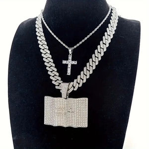 Collar con Colgante de Cadena Cubana Estilo Hiphop Urbano para Hombre, Diseño Completamente Cubierto de Moissanita, Chapado en Oro, Colgante de Tarjeta de Crédito Moderno - Product Image 4