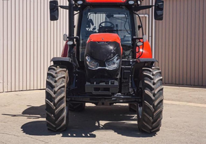 Compre un nuevo tractor Case IH Maxxum 115 en venta. Tractor agrícola de primera calidad con motor potente y rendimiento confiable. - Product Image 5