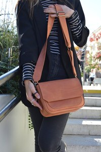 Women's Vintage Style LCBB-0199 Single Shoulder Crossbody Bag Long and Short <b>Strap</b> Multi-Layer Capacity for Business - Product Image 4