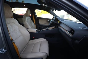 LISTO PARA ENVIAR: POLE-STAR 2 2022 ELÉCTRICO, DUAL MOTOR PERFORMANCE, 408 HP, DUAL MOTOR AWD PLUS PACK, Volante a la Derecha/Izquierda - Product Image 4