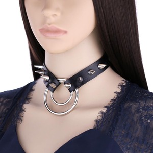 YY Collier ras-du-cou unisexe sexy en cuir style punk avec chaîne à maillons, rivets et double anneau en O, collier de bondage pour anniversaire - Product Image 2