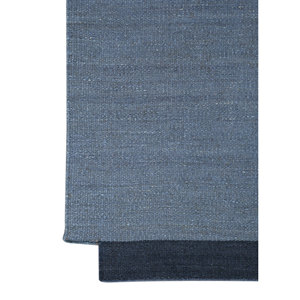 พรมปูพื้นสีน้ำเงินลายทอแบนจากปอกระเจาและป่าน รุ่น PDJT-380 สำหรับใช้ในบ้าน ลวดลายแบบนามธรรม - Product Image 4