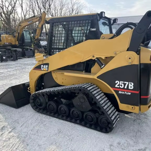 2024 CAT 257B utilisé chargeur frontal piste chargeuse compacte excellents pignons rouleaux 1 tonne charge nominale beaux décalcomanies de peinture - Product Image 3