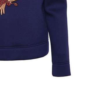 Venta al por mayor azul logotipo personalizado cuello sudaderas con capucha hombres personalizado Vintage logotipo bordado Casual hombres temporada de invierno tela tejida holgada - Product Image 3