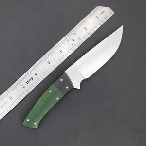 Cuchillo de Caza Damasco Hecho a Mano con Mango de Bandera Americana, Hoja Personalizada para Acampar al Aire Libre - Product Image 6