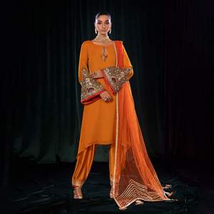Diseñador de las mujeres multicolor pesado bordado de seda Lehenga Choli indio pakistaní estilo vestido de novia ropa de fiesta al por mayor 0100 - Product Image 3