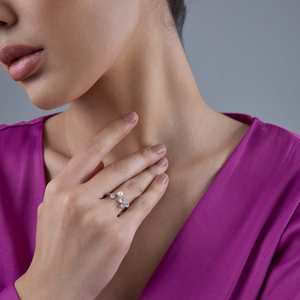 Bague tendance en alliage plaqué or, style vintage, avec grappe de pierres et sertissage invisible, idéale pour un cadeau - Série 184315 - Product Image 2