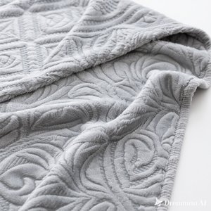 ผ้าห่มขนแกะนุ่มสบายดีไซน์ลายนูนสีเทาขนาดเดียวดูหรูหรา - Product Image 1