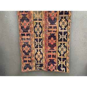 Alfombra Turca Vintage Pequeña de 2.4x5.2 pies, Alfombra de Lana con Rayas Rojas - Product Image 2