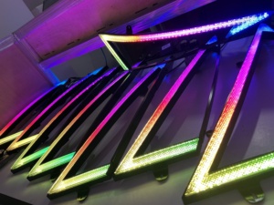 Fabrieksgecustomizeerde auto body kits koplampen voorlampen voor Hyundai Elantra 2019 2020 LED dagrijverlichting DRL WRGB - Product Image 4