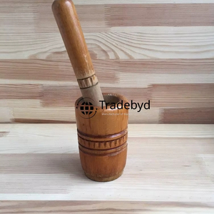 Mortero y mortero Okhli de madera hecho a mano rústico por Tradebyd Natural Grinder para especias y uso de hierbas - Product Image 1
