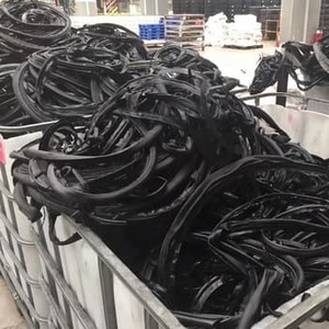 Venta al por Mayor de Residuos de Caucho Natural Negro Bagomatic de Alta Calidad para la Producción y Reprocesamiento de Polvo de Caucho - Product Image 4
