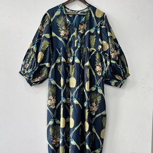 มินิเดรสคอวีลึกลายดอกไม้วินเทจเรบล็อกยาวสไตล์หวานสำหรับฤดูหนาว - Product Image 1