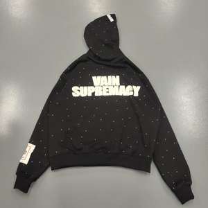 Sudadera con Capucha para Hombre con Bordado Desgastado, Diseño Personalizado con Estampado de Piedra, Algodón, Estilo Moderno y Transpirable - Product Image 4