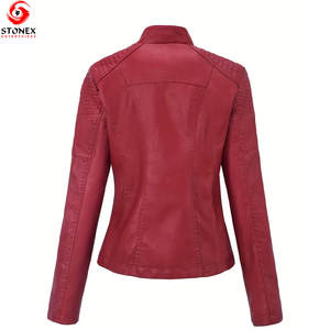 Veste en cuir pour femme coupe ajustée, veste en cuir pour femme personnalisée, design de mode confortable, vestes en cuir de couleur rouge - Product Image 3