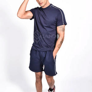 เซ็ตเสื้อยืดและกางเกงขาสั้นสำหรับผู้ชายชุดกีฬาแฟชั่นชุดเสื้อแขนสั้นและกางเกงขาสั้น - Product Image 1