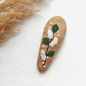 กิ๊บติดผมปักลายสำหรับเด็กผู้หญิงกิ๊บติดผมวินเทจเครื่องประดับผมแบบปักลายดอกไม้หรูหราของขวัญผลิตในเวียดนาม - Product Image 4