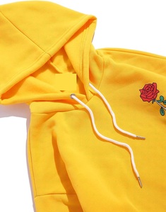 Sweat-shirts à capuche pour hommes d'hiver, partenaire de fabrication OEM, développement de tissus en polaire, respirant, séchage rapide, conçu pour les marques de vente au détail - Product Image 3