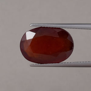 พลอยเฮสโซไนต์สีแดงธรรมชาติทรงรี9.56กะรัตทรงรีตัดขนาด16X11.5มม. ได้รับการรับรองจากผู้ผลิตเครื่องประดับขายส่ง - Product Image 1