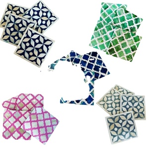 Sous-verres incrustés en bois et en os de forme ronde personnalisés de la plus haute qualité pour les tapis et tampons de qualité pour les hôtels et les restaurants - Product Image 1