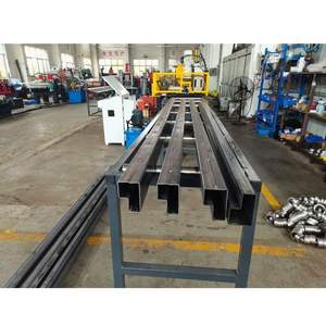 Máquina Perfiladora de Vigas de Acero de Alta Resistencia <span class=keywords><strong>con</strong></span> Ancho Ajustable de 76.2 mm a 152.4 mm <span class=keywords><strong>con</strong></span> Soldadura Automática - Product Image 1