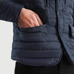 Chaqueta Premium para hombre hecha para marcas de moda y ropa deportiva que ofrecen producción de etiquetas privadas OEM y personalización global - Product Image 6