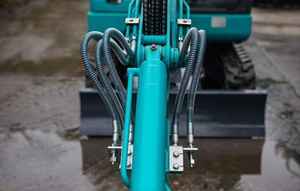 Mini pelleteuse Sunward SWE 25F - Product Image 3