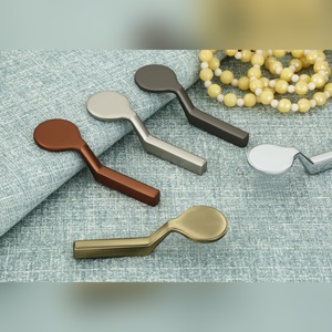 Poignées de meubles modernes en forme de cuillère, quincaillerie pour meubles, poignées de tiroir, vente en gros, fournisseur d'usine, vente en gros en vrac, usine - Product Image 2