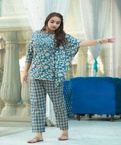 ชุดครอปทำจากผ้าลินินผ้าไหมสไตล์รัสเซียสำหรับผู้หญิงชุดครอปด้านล่างแบบลำลองหรูหราเซ็กซี่ไซส์ใหญ่พิเศษมีในสต็อก - Product Image 6