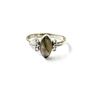 Vintage Style <b>Labradorite</b> <b>Ring</b> (2.0 Gram) Fashionable 18K Gold Plated Bezel Setting Free Size Trendy Alloy Jewelry - Product Image 1