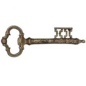 Abrebotellas de latón de tendencia hecho a mano con un diseño elegante perfecto para inauguración de la casa o favores de fiesta - Product Image 1