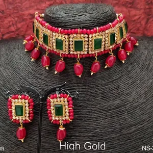 Multi Choker Bentuk Imitasi Perhiasan Cluster Mutiara Mehendi Polandia Desainer Memakai Desain Yang Indah Antik Choker Kalung Set