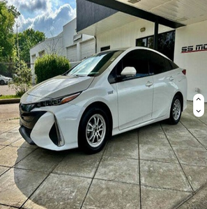Toyota Prius Prime Plus FWD 2019 Usado (LHD/RHD) - Product Image 1