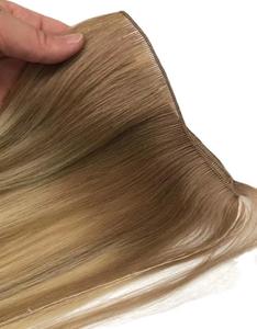 Extensions de cheveux indiens Remy vierges, soyeux et lisses, à ondulation naturelle, double trame, parfaitement stylées et confortables, couvrant entièrement la tête. - Product Image 1