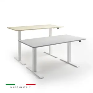 โต๊ะออกแบบคุณภาพสูงโลหะและไม้สไตล์ร่วมสมัยพร้อมระบบไฟฟ้าสำหรับปรับความสูง