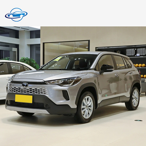 Toyota Corolla <span class=keywords><strong>Cross</strong></span> 2024 Ibrida 2.0L AWD LHD SUV Usata, Basso Chilometraggio, Ottime Condizioni, in Vendita - Product Image 2
