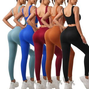 Conjunto de Yoga y Fitness de Talla Grande, Marca Privada, Sólido, Suave, Sin Costuras, Pantalones Cortos Acanalados Elásticos, Cintura Elástica, Leggings de Yoga Personalizados para Mujer - Product Image 1