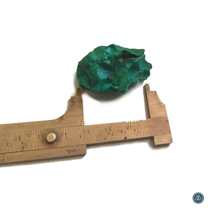 หินอัญมณีคริสตัลมาลาไคต์ธรรมชาติดิบ20-35มม. เป็นชิ้นดิบในการแกะสลักเทคนิคกึ่งมีค่าคุณภาพระดับพรีเมียมหินจำนวนมาก - Product Image 4