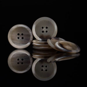 Botones de Cuerno de Búfalo Natural al por Mayor, Acabados y Coloridos para Accesorios de Ropa, Alta Calidad - Product Image 1