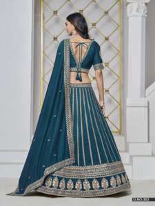 Hermosa ropa ocasional estilo moderno pesado y hermoso arte seda Lehenga Choli & Dupatta con bordado Trabajo Mujer moda - Product Image 6