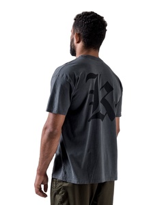 เสื้อยืดผ้าเนื้อนุ่มสบาย ผลิตในปากีสถาน ดีไซน์โดดเด่นสำหรับผู้ชาย สีพื้น ราคาสุดคุ้ม - Product Image 6