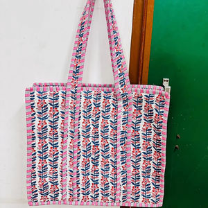 Sac fourre-tout pour femme en coton vintage fait main indien, style bohème, matelassé, imprimé à blocs floraux, épaule, shopping, ethnique, printemps/été/hiver - Product Image 1