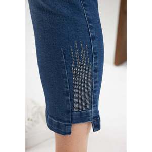 Pantalones Vaqueros de Talla Grande con Detalle de Piedras - Kim. Azul. - Product Image 2