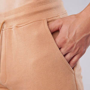 Shorts pour hommes coupe classique offrant une forme équilibrée et une sensation de tissu doux pour les tenues quotidiennes - Product Image 5